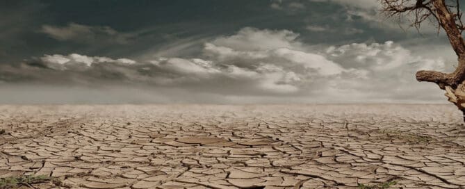 dried out desert land in texas